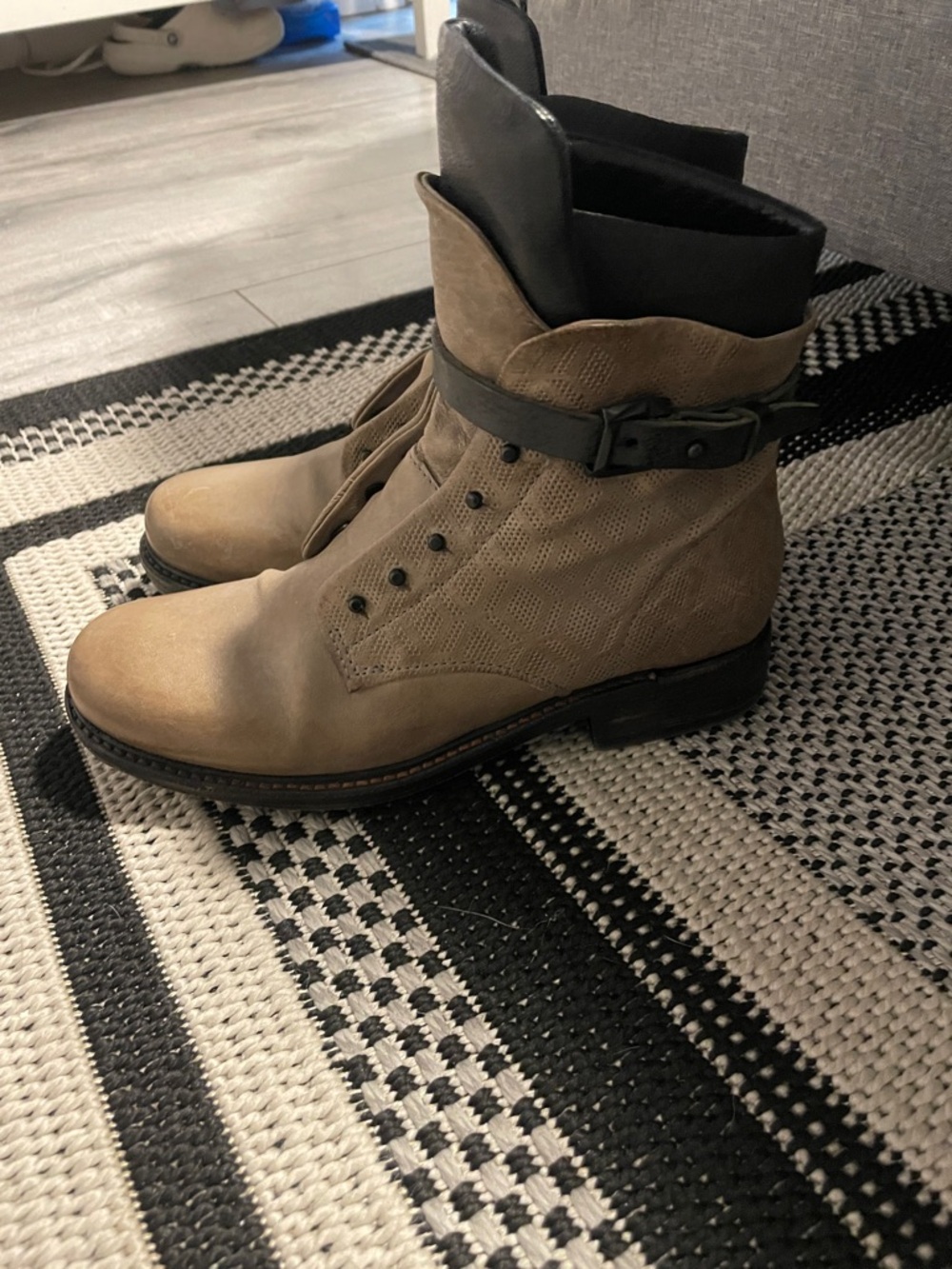 A.S.98 woman Two-Tone Tan and Black Leather Buckle Boots